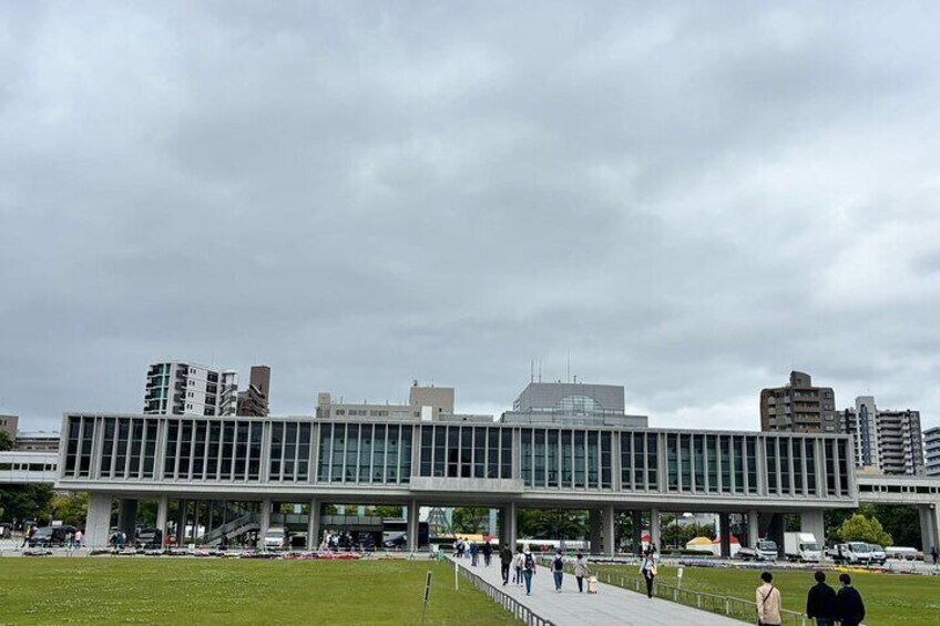 History of Hiroshima Group Walking Tour 3