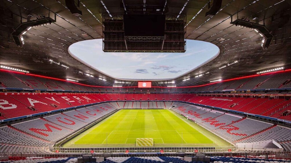 Picture 2 for Activity Munich: FC Bayern Museum + Arena View 3