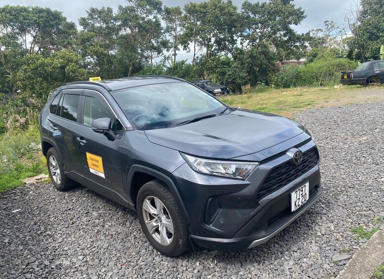 Private Airport Transfers All Over Mauritius 1
