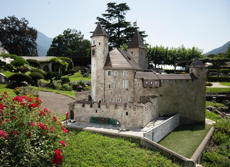 Picture 3 for Activity Melide: Swissminiatur admission ticket 4