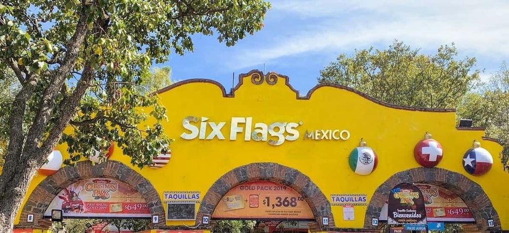 Six Flags Mexico City double ticket 1