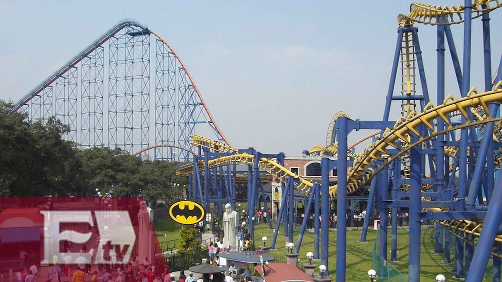 Picture 1 for Activity Six Flags Mexico City double ticket 2