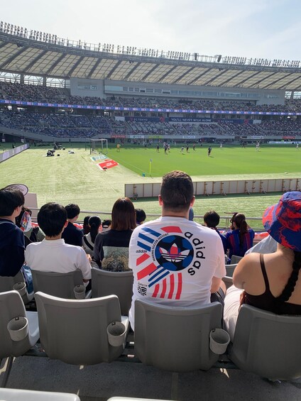 Picture 9 for Activity Watch football in Tokyo with a local fan 2