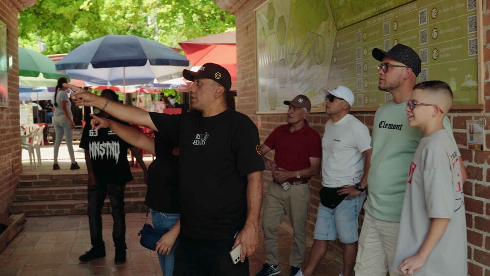 Picture 5 for Activity Coffee Sightseeing Tour + Santa Fé de Antioquia: From Bean to History 4
