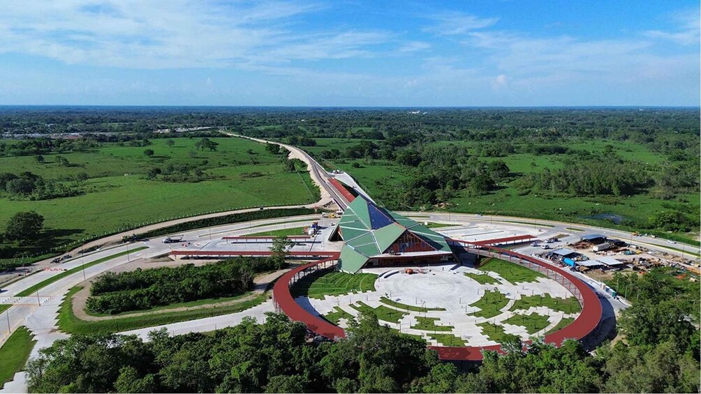 Palenque: Transfer to the Mayan train station 1