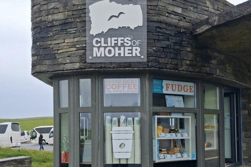 Dublin to Cliffs of Moher and Bunratty Castle Day Adventure 1