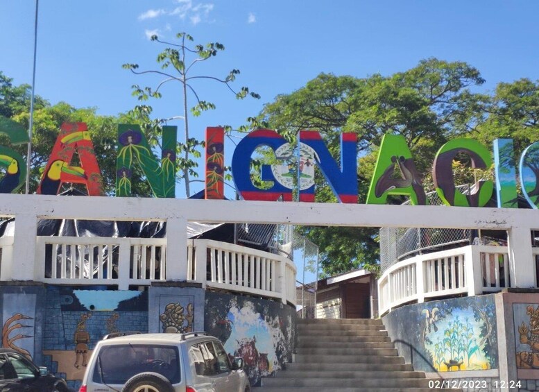 Flores Guatemala: a Your Hotel in Downtown San Ignacio Belize 1