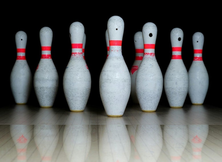 Bakersfield: Indoor Bowlball Experience 1