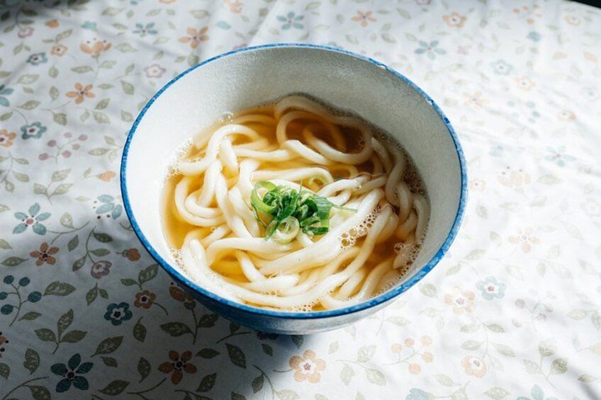 Kagawa: Moring Udon Tour with a Certified Local Guide 2