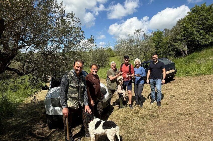 Truffle Hunting Adventure in Nature 4