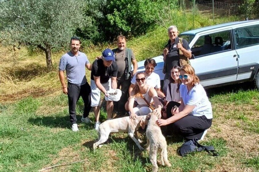 Truffle Hunting Adventure in Nature 5