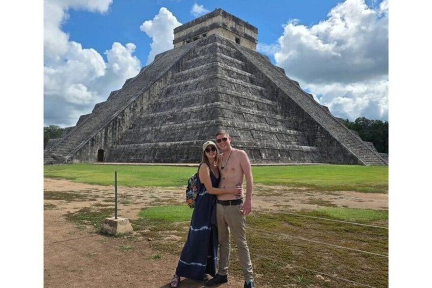 Chichen Itza With Local Guide Private or Shared Option 2