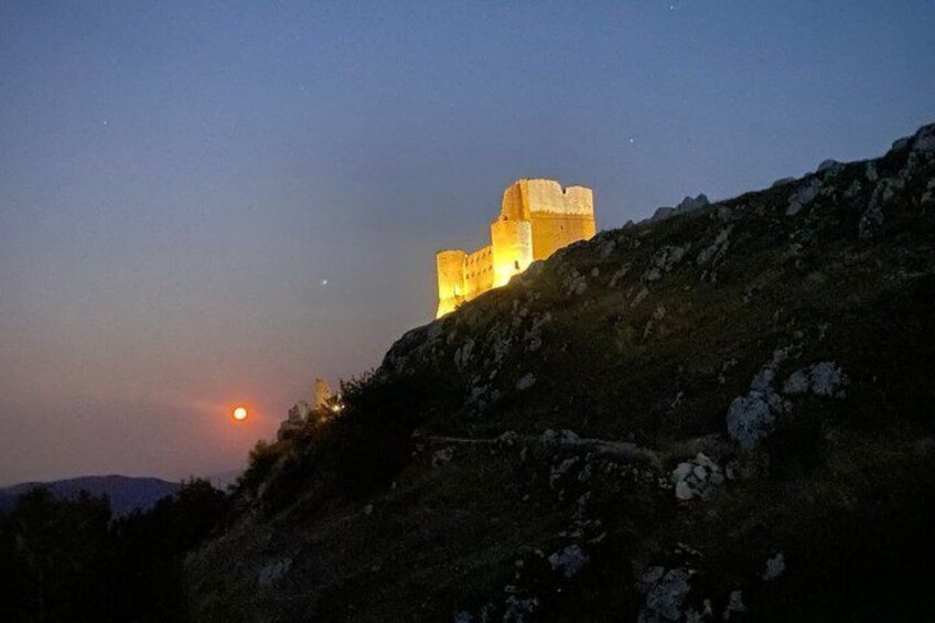 Panoramic Trekking from Santo Stefano di Sessanio to Rocca Calascio 3