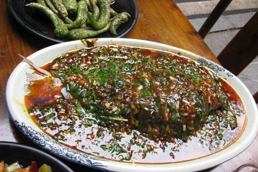 Leshan Buddha and Huanglongxi Water Town Tour with Lunch 5