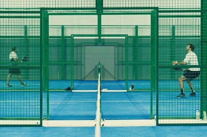 Indoor Padel Experience at LinQ Padel Monção 3