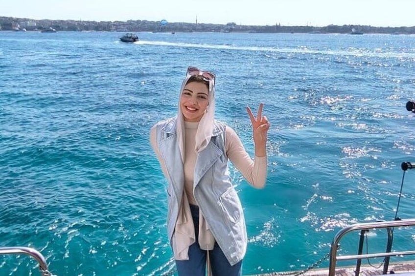 Hurghada Dolphin House Snorkeling Cruise with Lunch 3