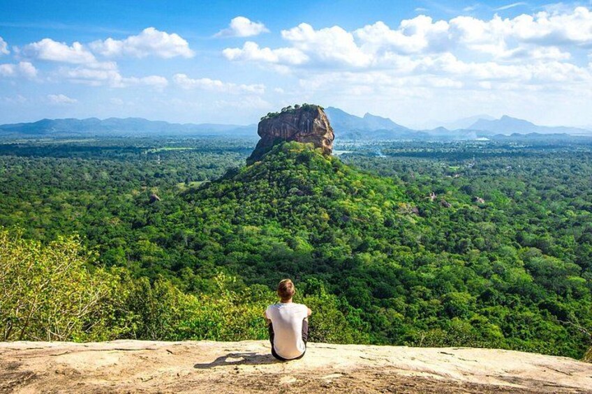 Sigiriya Rock Fortress & Dambulla Cave Temple Day Tour from Kandy 4