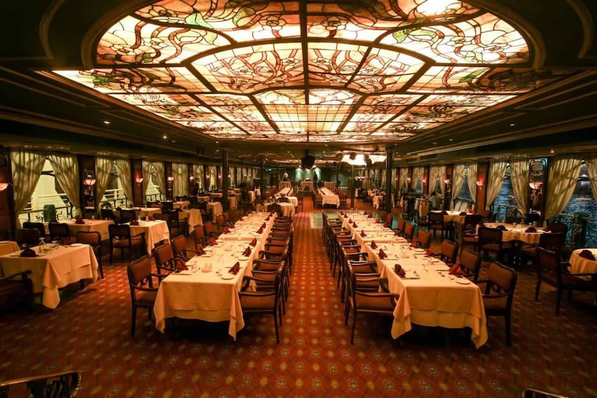 Cairo: Luxury Nile Dinner Cruise, Belly Dance & Tanoura Show 1