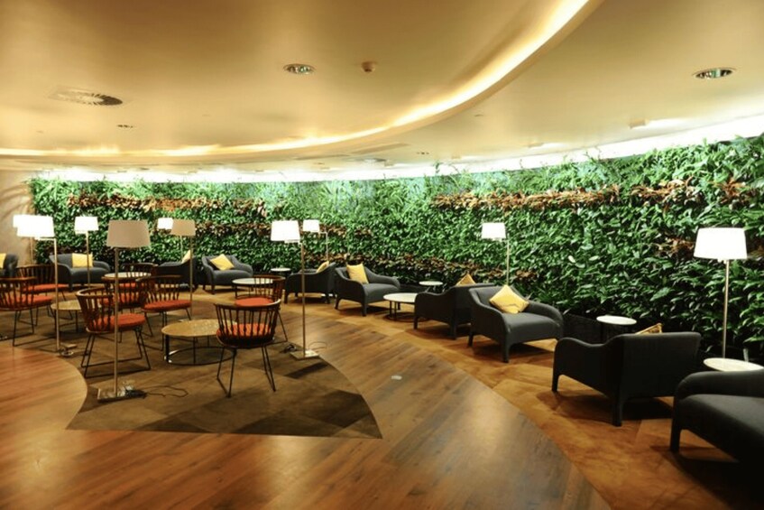 MRU Mauritius Sir S. Ramgoolam INTL Airport Lounge Access 1