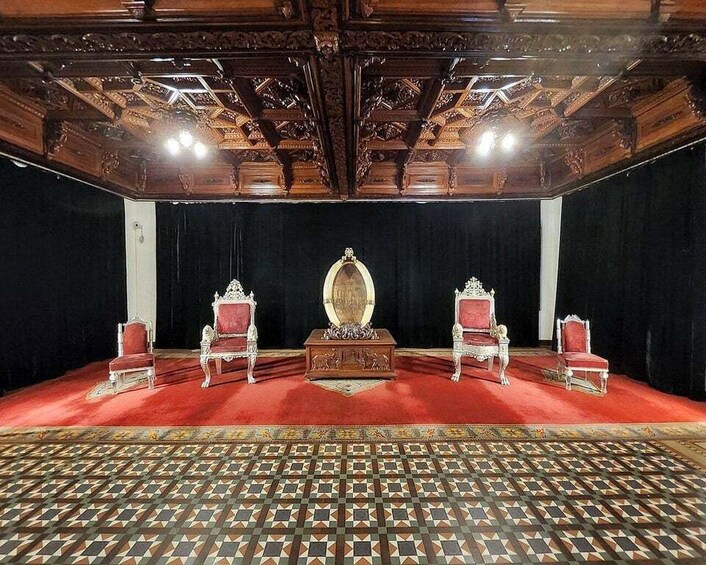 Picture 4 for Activity Mysuru Palace Private Guided Tour with Entry Ticket 5