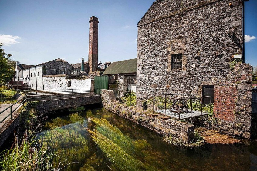 Kilbeggan Distillery: Express Tour& Irish Coffee Masterclass 3