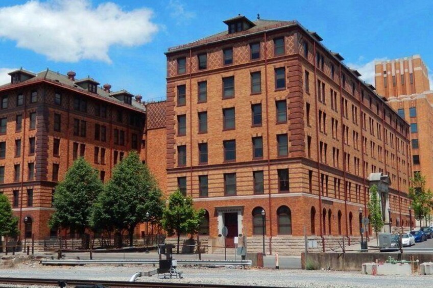 Downtown Roanoke Historian Guided Tour 5