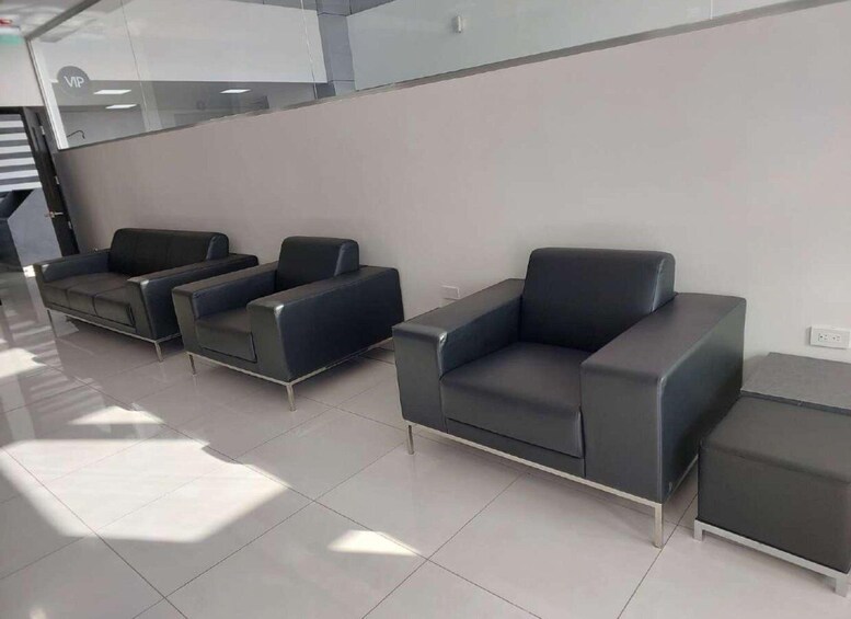 Picture 2 for Activity MEC Manta Eloy Alfaro Intl. Airport Sala Vip Lounge Access 2
