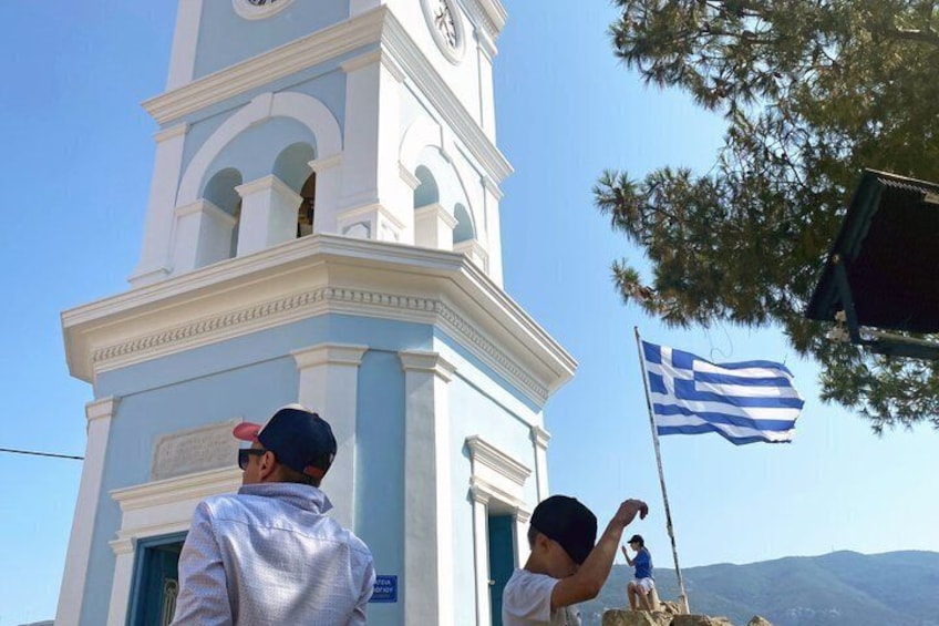 Athens 2 Day Island Hopping Tour to Hydra and Poros or Spetses 4