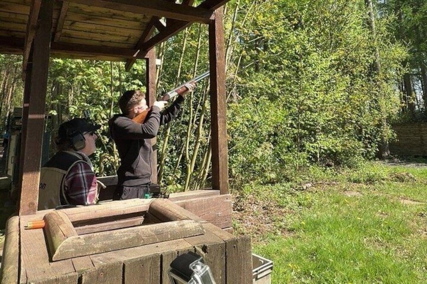 Private Clay Pigeon Shooting Experience in Manchester 3