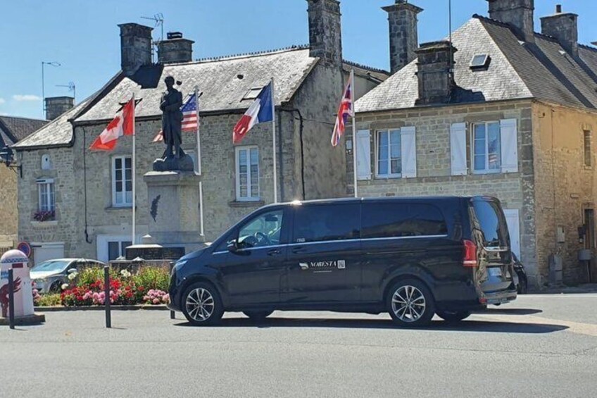UNESCO DDay Tour Omaha Beach Pointe du Hoc American Cemetery 3