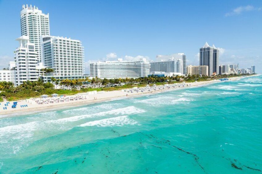 Miami Skyline Helicopter Tour with Champagne 3