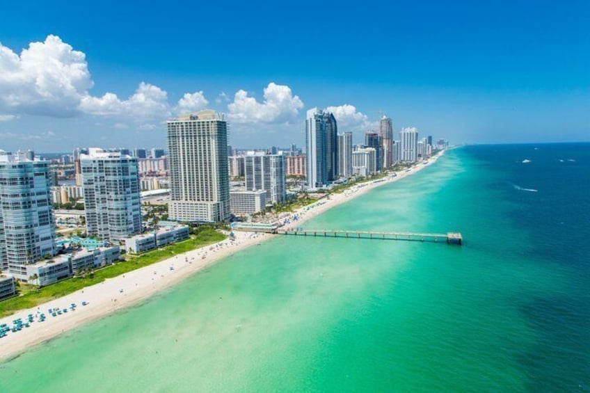 Miami Skyline Helicopter Tour with Champagne 1