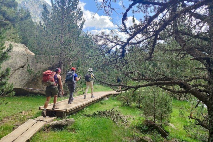 Easy route through Aigüestortes Cascades and Estany de Llebreta 1
