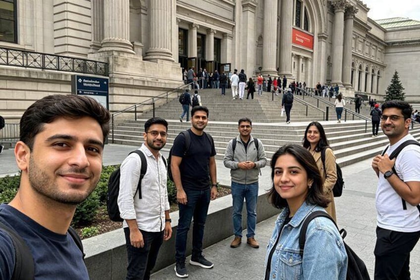 Metropolitan Museum of Art Highlights Guided Tour with Admission 3
