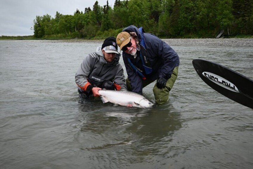 6 Hours Day Guided Fishing Charter on Kenai River 4