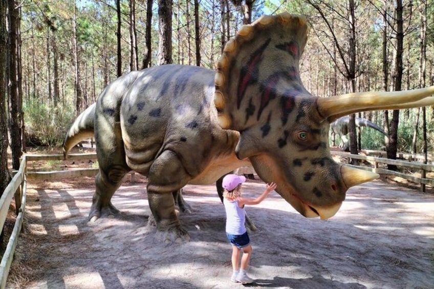 Dinosaurs and Brickopolis Theme Parks Half Day Trip from Lisbon 1