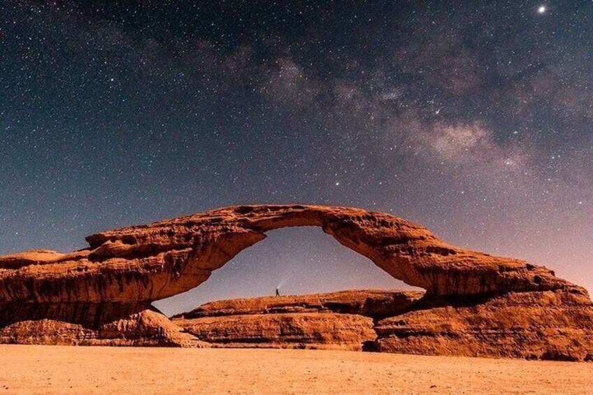 Private AlUla Rainbow Arch Sunset & Stargazing SUV Tour 1