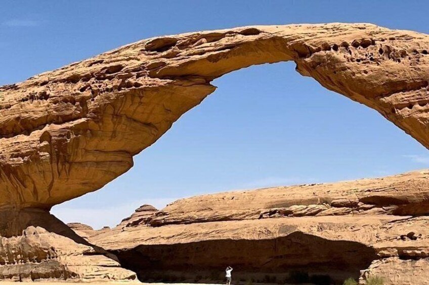 Rainbow Arch Rock Expedition Private Tour 3