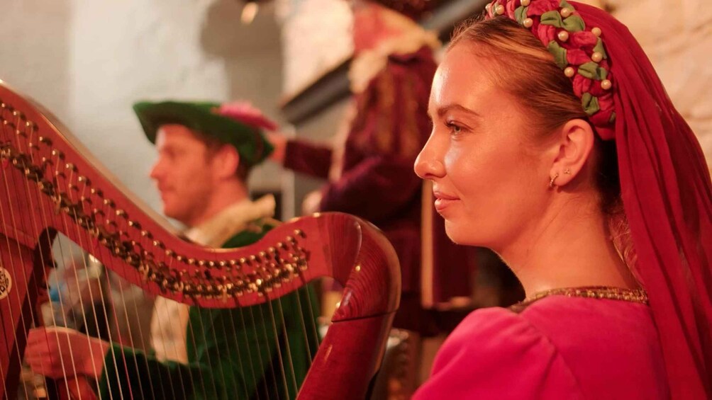 Bunratty Castle Medieval Banquet 1