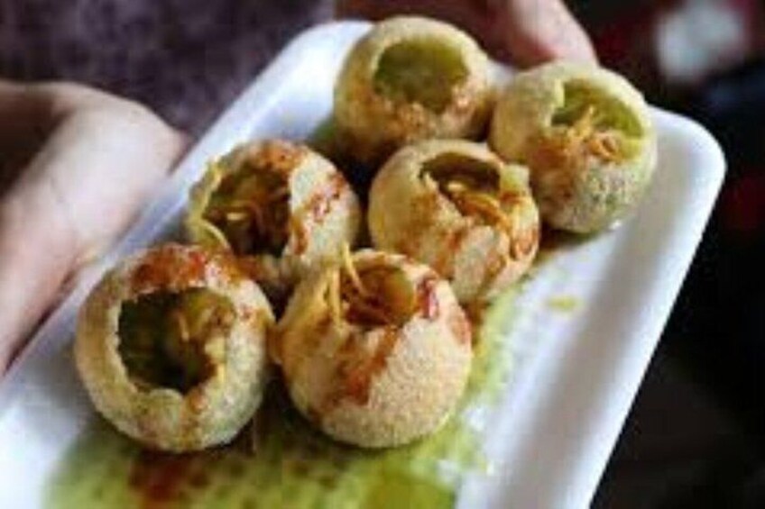 Exclusive Private Street Food Tour and Sightseeing in Port Louis 1
