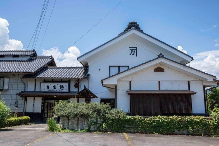 Nagano Wakabayashi Sake Brewery Tour and Tasting 1