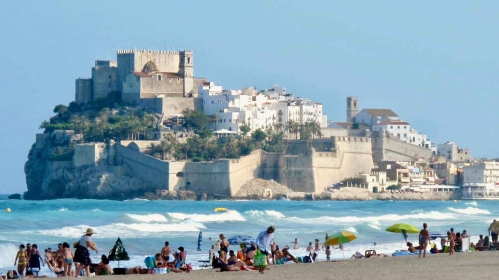 Peñíscola: Papa Luna Castle & Hidden Old Town Audio Tour 1