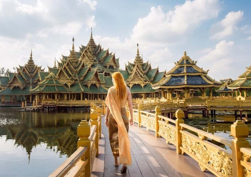 Bangkok Historical Tour: Ancient City, Wat Paknam & Erawan 1