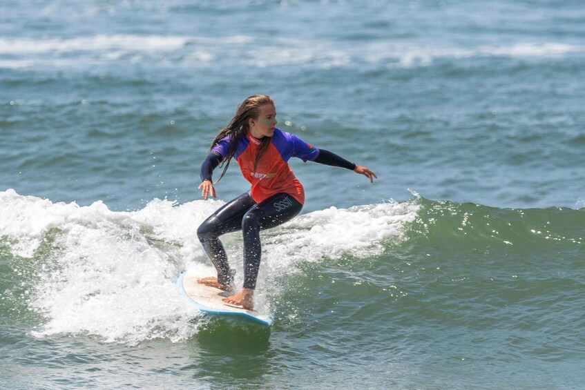 Picture 8 for Activity Porto, aulas de surf para mulheres com equipamento incluido 5