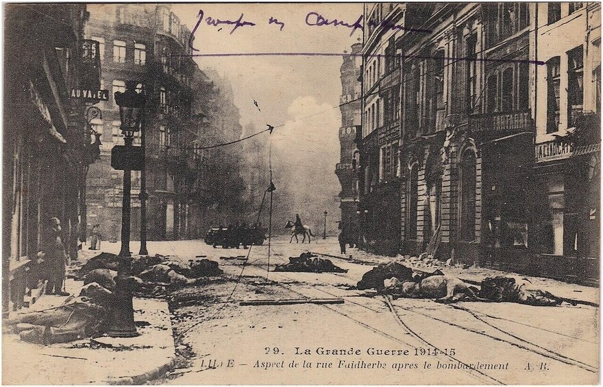 Picture 1 for Activity World War I sightseeing tour in Lille 3