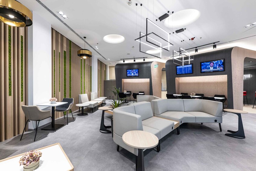 Picture 2 for Activity BUD Budapest Liszt Ferenc Airport Lounge Access 4