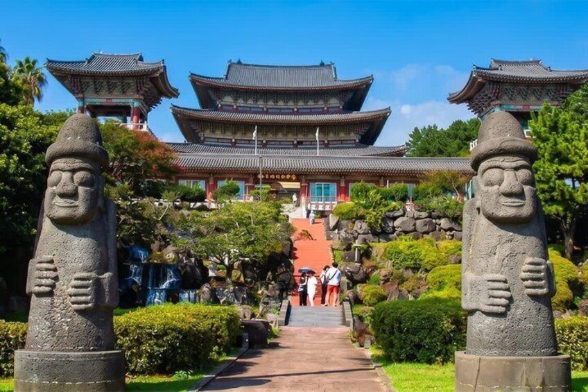 Jeju Natural Wonders Hallasan Tea Gardens and WaterFalls 4