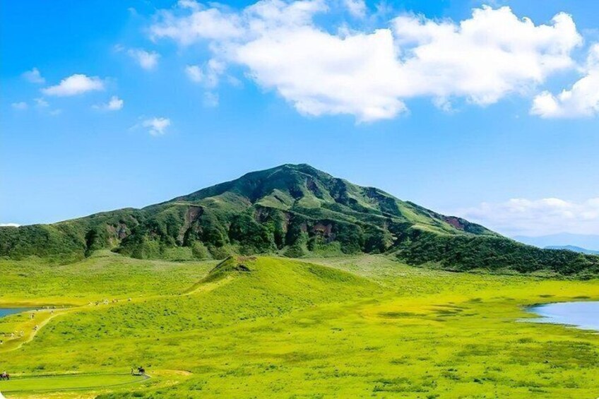Fukuoka to Mount Aso and Takachiho Gorge Full Day Adventure 2