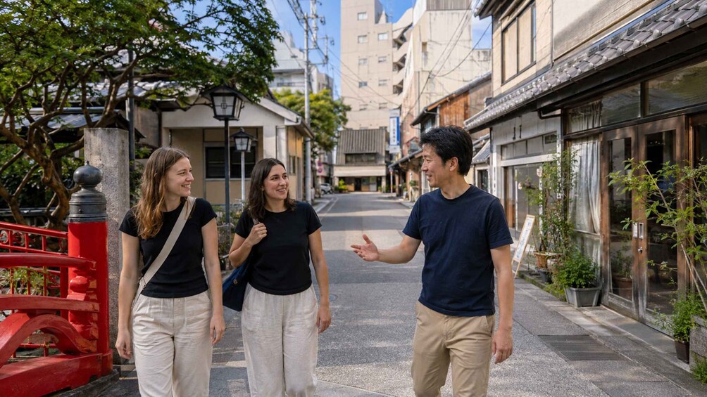 Picture 18 for Activity Kochi: Castle, Hirome Market & Local Streets Walk 2