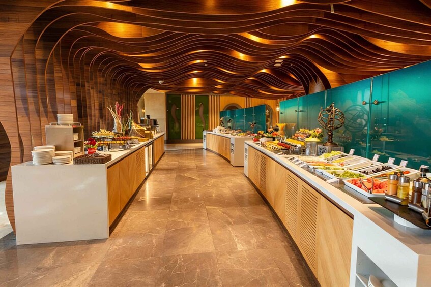 Picture 4 for Activity MCT Muscat International Airport Primeclass Lounge Access 5